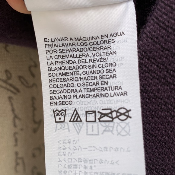 THE North Face Woman’s FlashDry Long-Sleeve Shirt - Eggplant - Picture 11 of 14